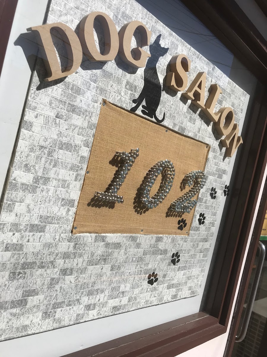 102 dogsalon