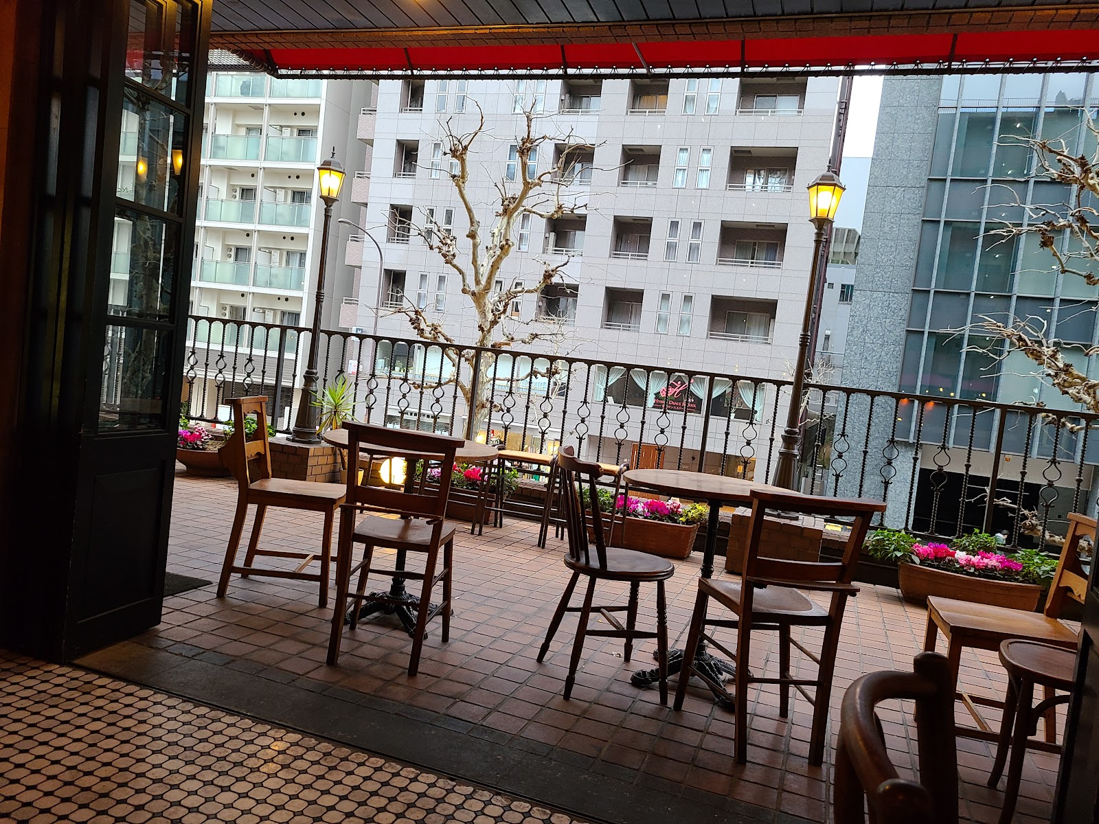 バーガーマニア 広尾店