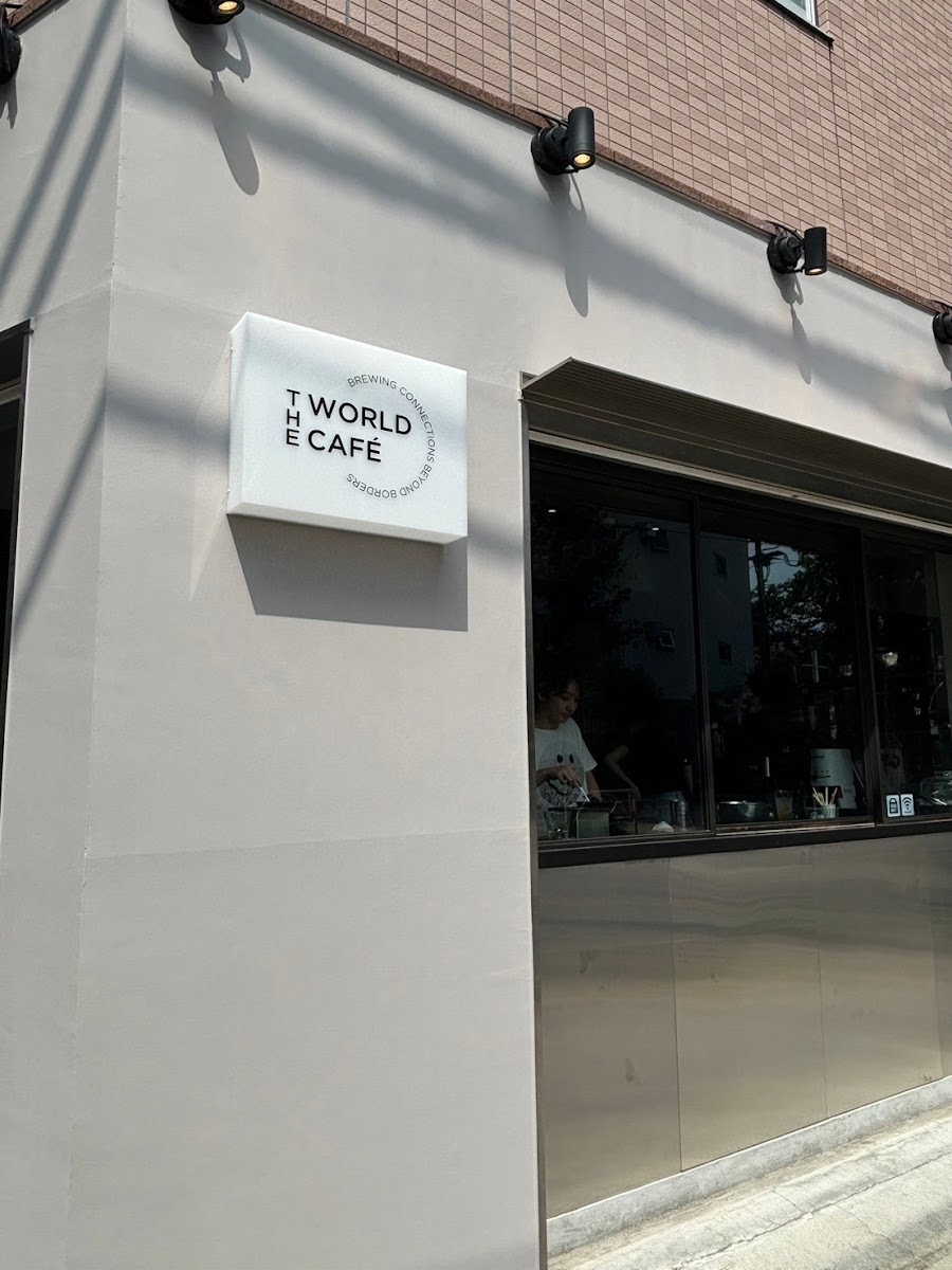 THE WORLD CAFÉ 中目黒