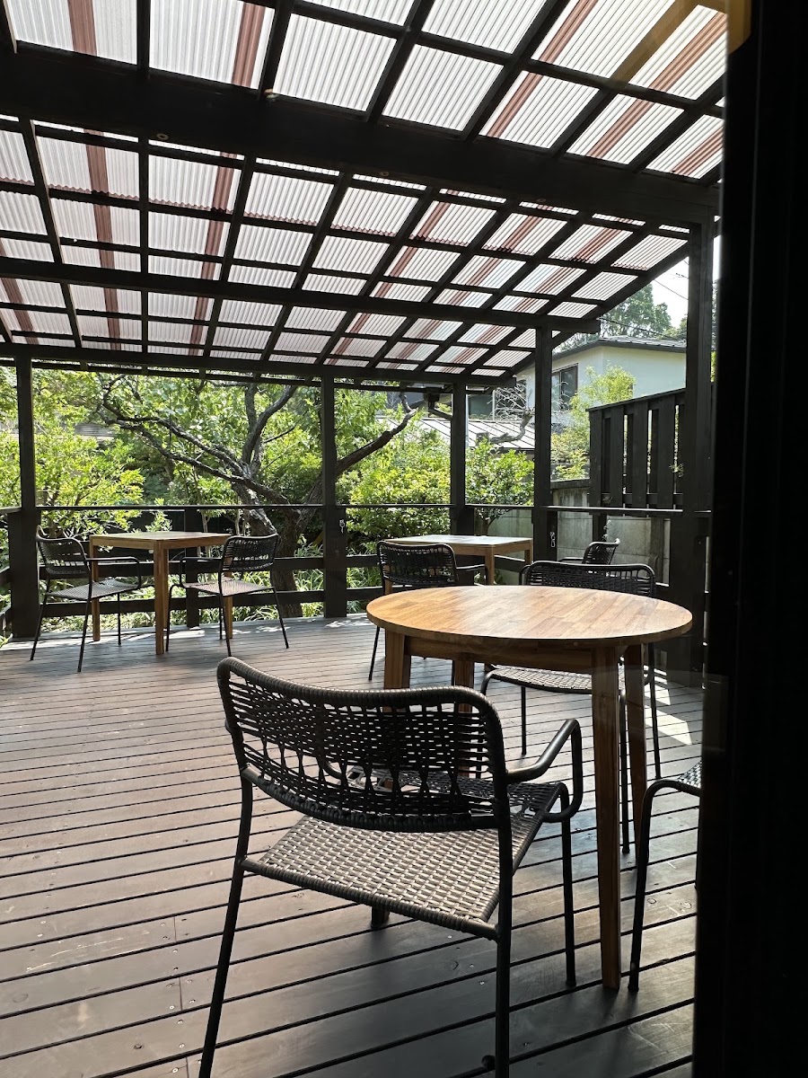カフェレストラン かど屋テラス