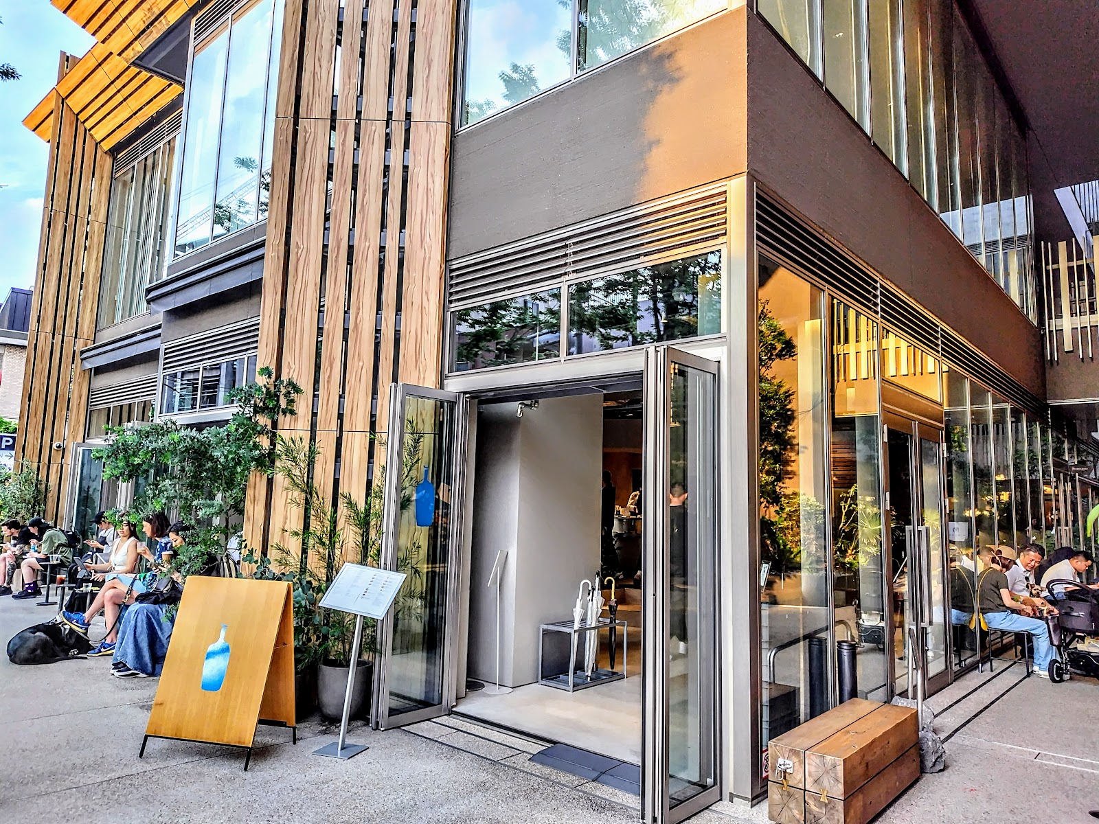 ブルーボトルコーヒー代官山カフェ